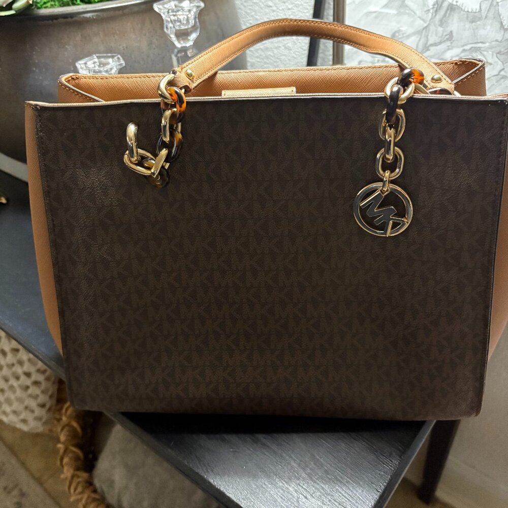 Michael Kors Sophia Leather Tote